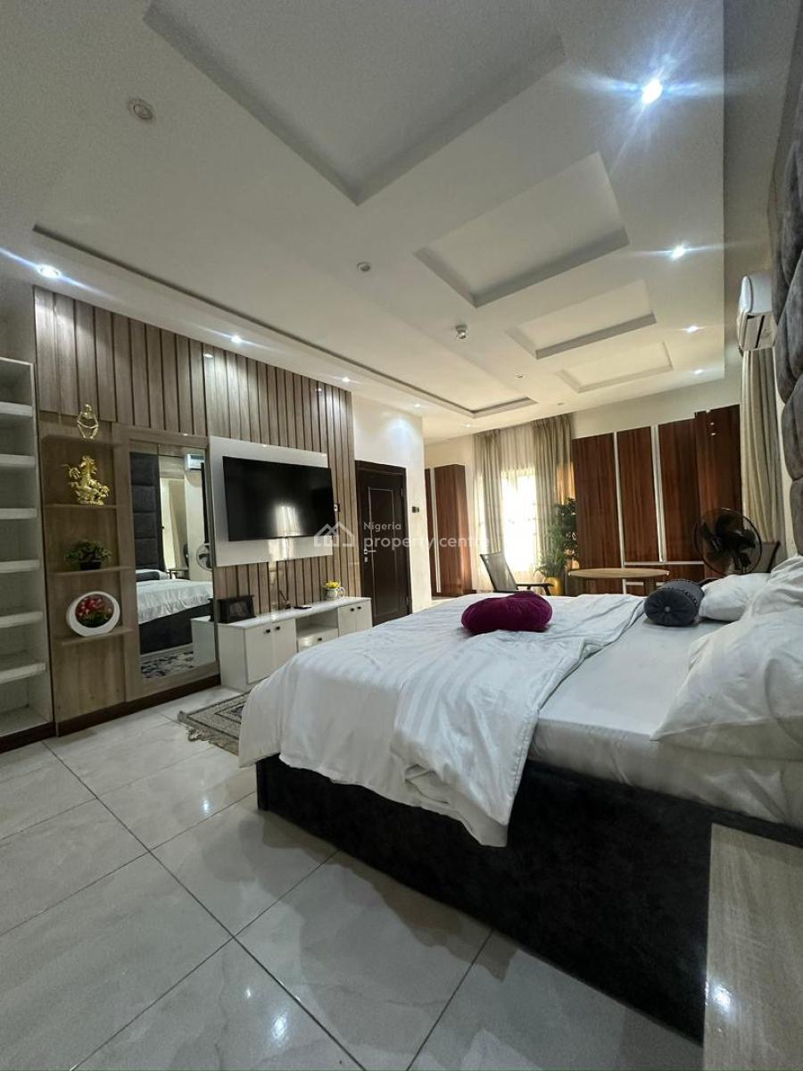 Extremely Spacious 3 Bedroom Apartment & Bq, Lekki Phase 1, Lekki, Lagos, Flat / Apartment for Rent