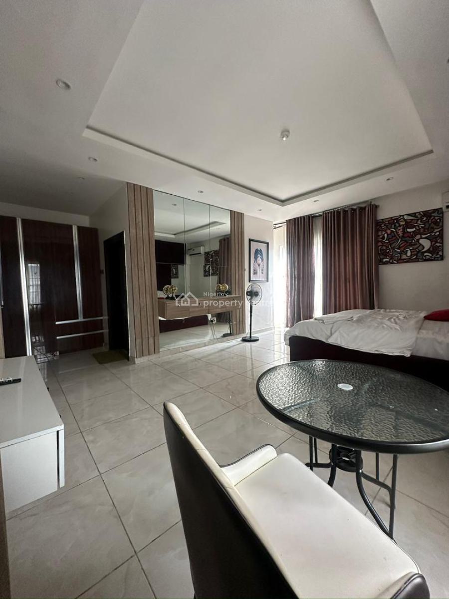 Extremely Spacious 3 Bedroom Apartment & Bq, Lekki Phase 1, Lekki, Lagos, Flat / Apartment for Rent