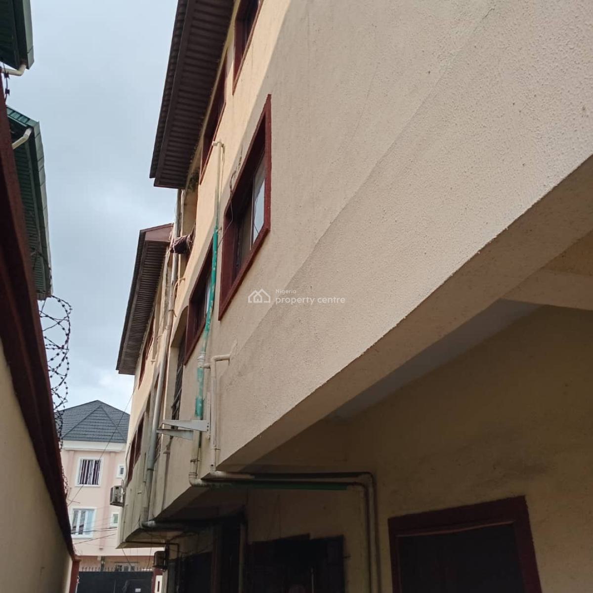 Well Developed 6 Units of 2 Bedroom Apartments, Alagomeji, Yaba, Lagos, Block of Flats for Sale