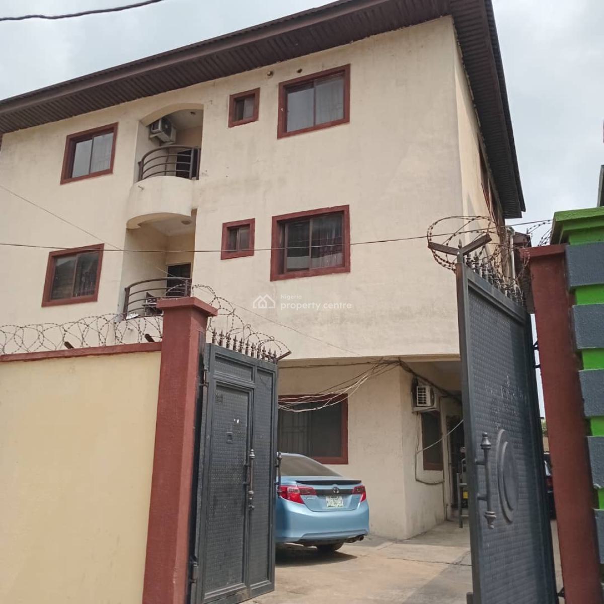 Well Developed 6 Units of 2 Bedroom Apartments, Alagomeji, Yaba, Lagos, Block of Flats for Sale