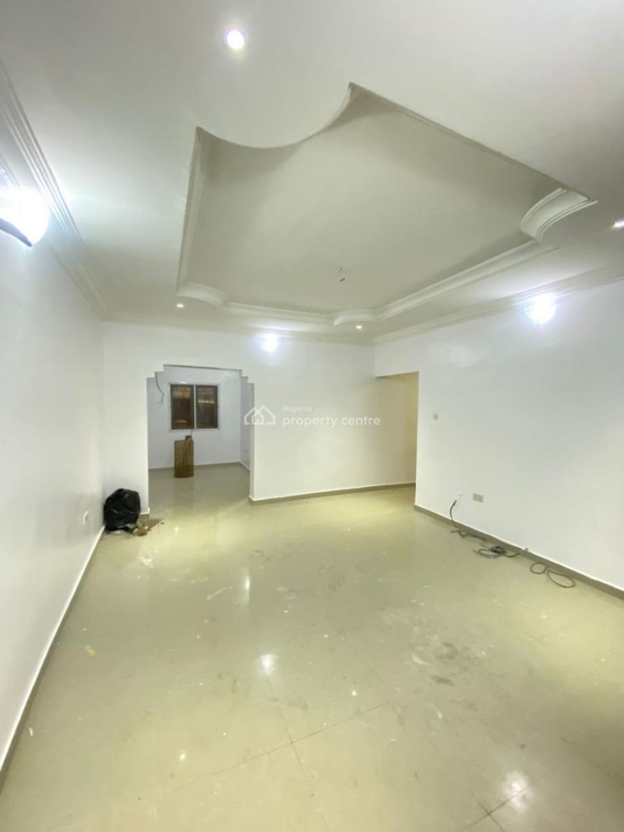 3 Bedroom Apartment in an Estate, Osapa, Lekki, Lagos, Flat / Apartment for Rent