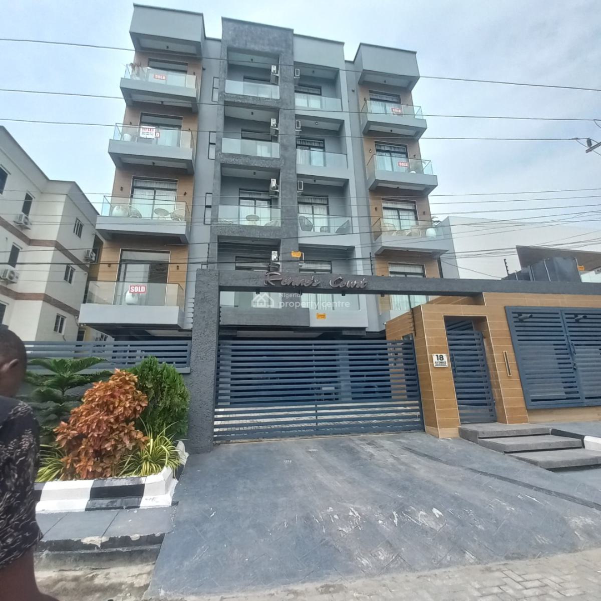 Exquisite  2 Bedroom Apartment with Elevator and Pool, Ikate, Lekki, Lagos, Flat / Apartment for Rent