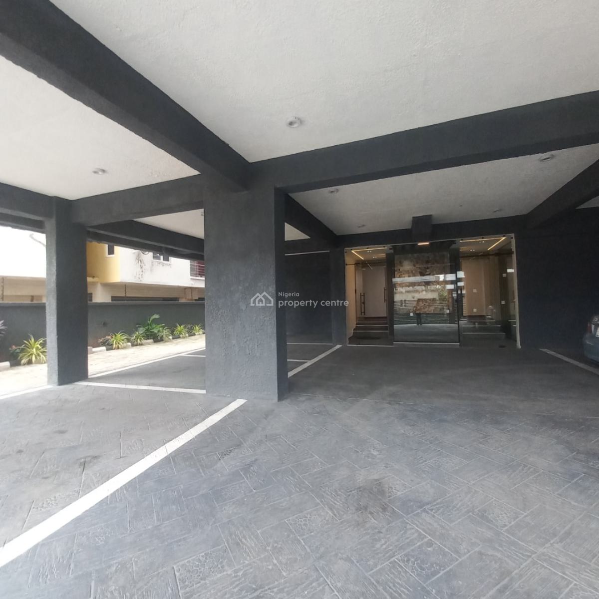 Exquisite  2 Bedroom Apartment with Elevator and Pool, Ikate, Lekki, Lagos, Flat / Apartment for Rent