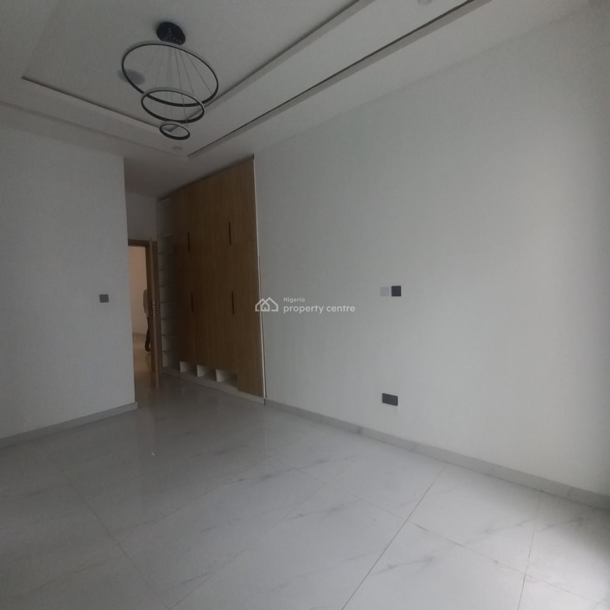 Exquisite  2 Bedroom Apartment with Elevator and Pool, Ikate, Lekki, Lagos, Flat / Apartment for Rent