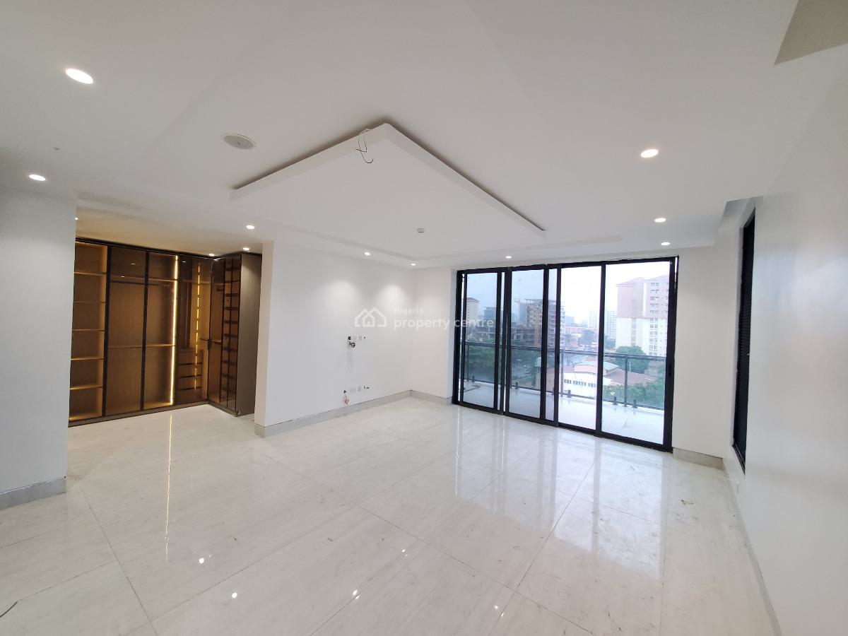 Exquisitely Built 4 Bedroom Maisonette with a Swimming Pool and Gym, Old Ikoyi, Ikoyi, Lagos, Flat / Apartment for Sale