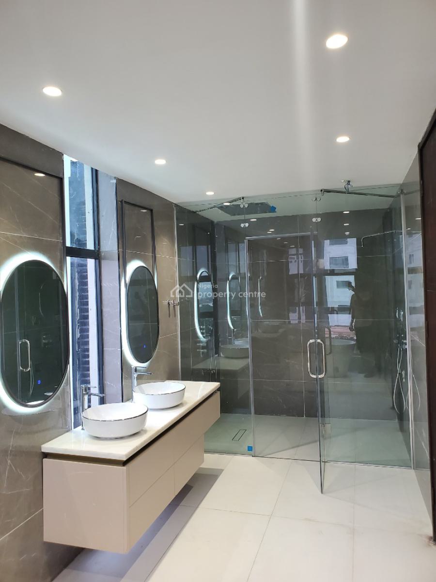 Exquisitely Built 4 Bedroom Maisonette with a Swimming Pool and Gym, Old Ikoyi, Ikoyi, Lagos, Flat / Apartment for Sale