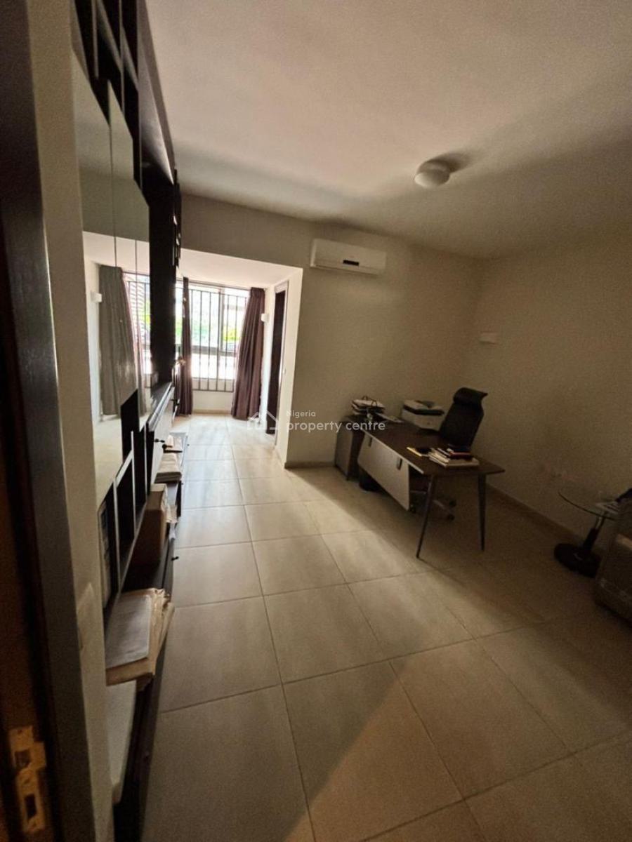 an Exclusive Serviced 3 Bedroom Apartment, Old Ikoyi, Ikoyi, Lagos, Flat / Apartment for Rent