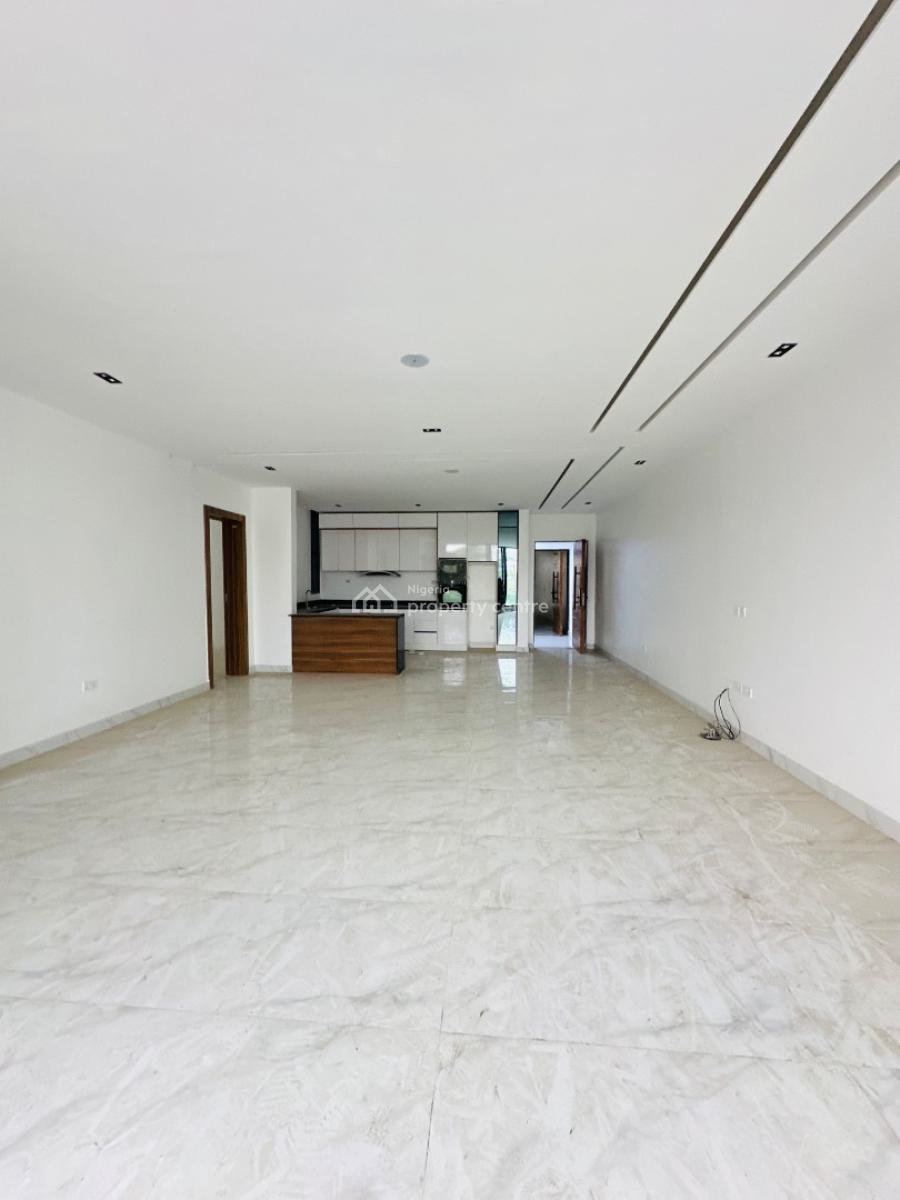 Beautifully Built 2 Bedroom Apartment with Pool & Gym, Lekki Phase 1, Lekki, Lagos, Flat / Apartment for Sale