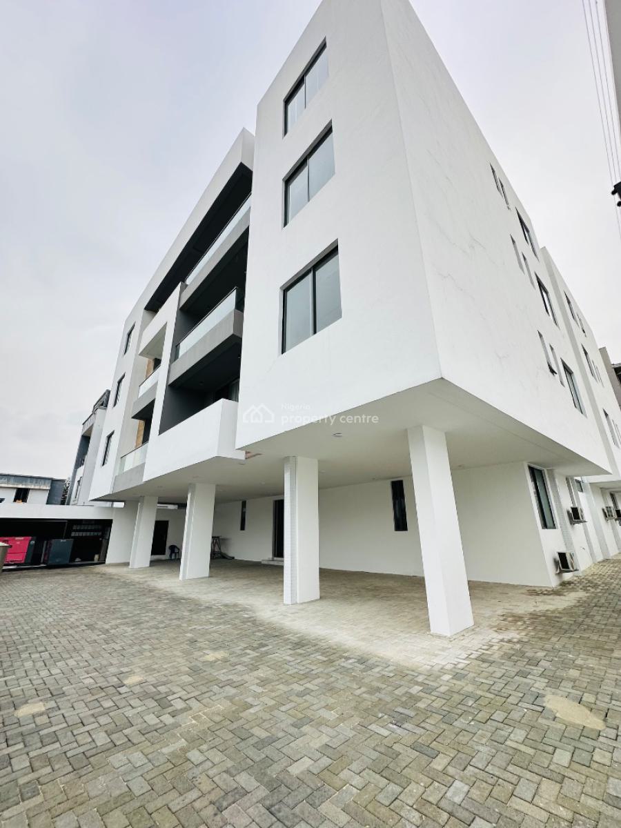 Beautifully Built 2 Bedroom Apartment with Pool & Gym, Lekki Phase 1, Lekki, Lagos, Flat / Apartment for Sale