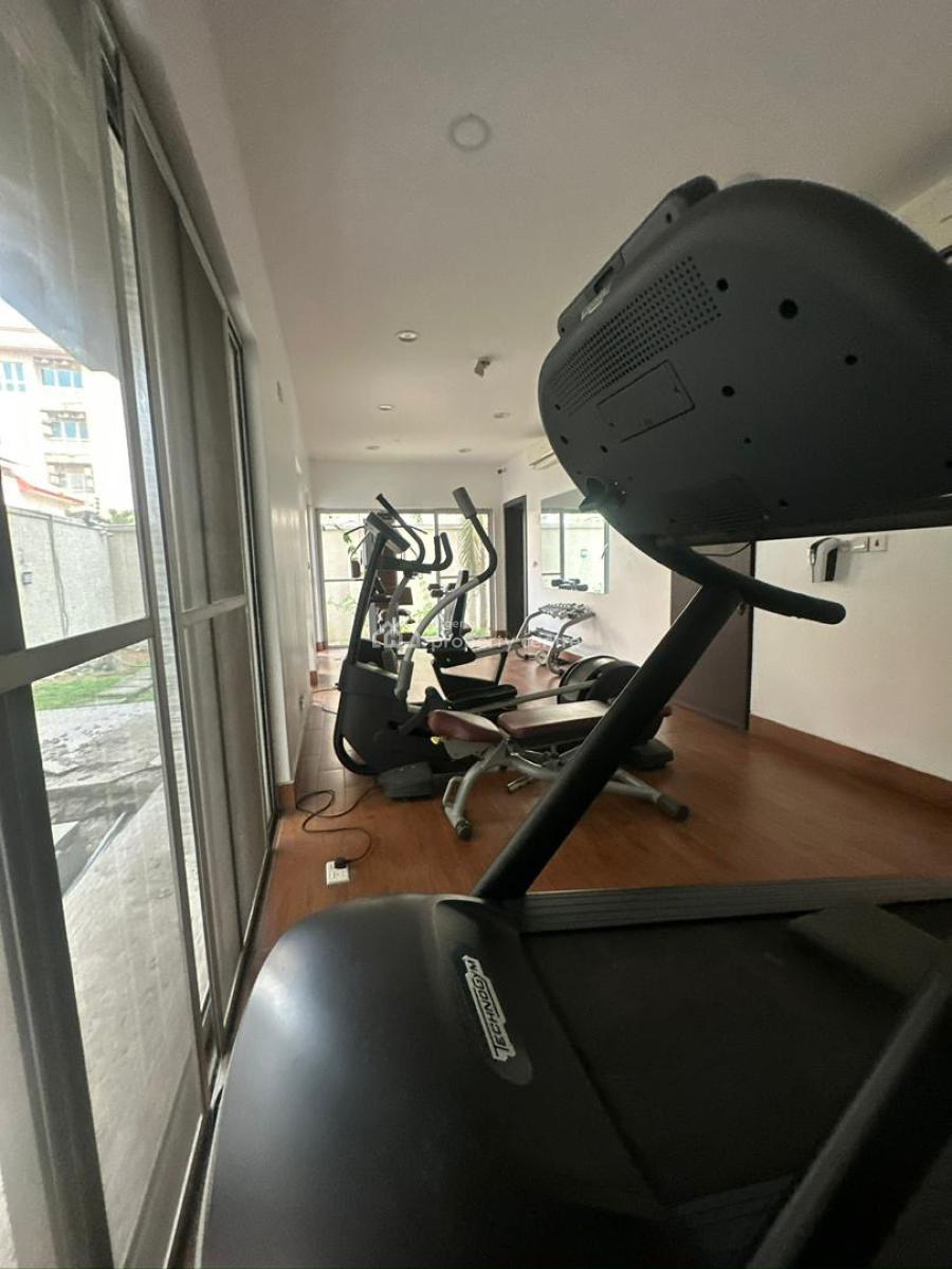 3 Bedroom Apartment & Bq Undergoing Renovation, Lekki Phase 1, Lekki, Lagos, Flat / Apartment for Rent