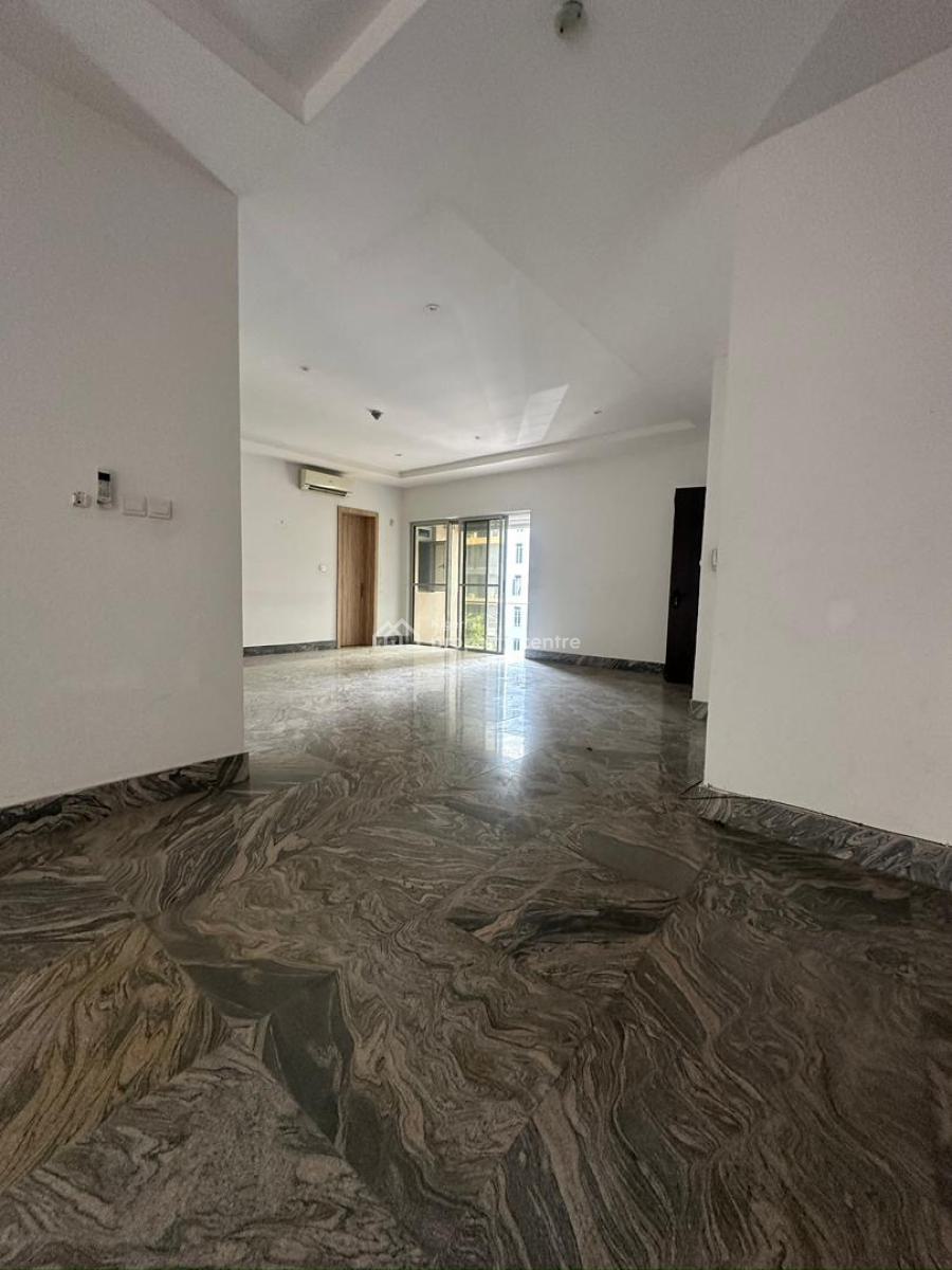 3 Bedroom Apartment & Bq Undergoing Renovation, Lekki Phase 1, Lekki, Lagos, Flat / Apartment for Rent