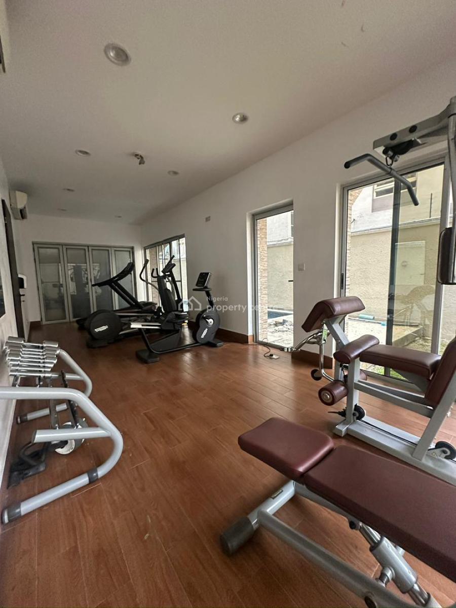 3 Bedroom Apartment & Bq Undergoing Renovation, Lekki Phase 1, Lekki, Lagos, Flat / Apartment for Rent