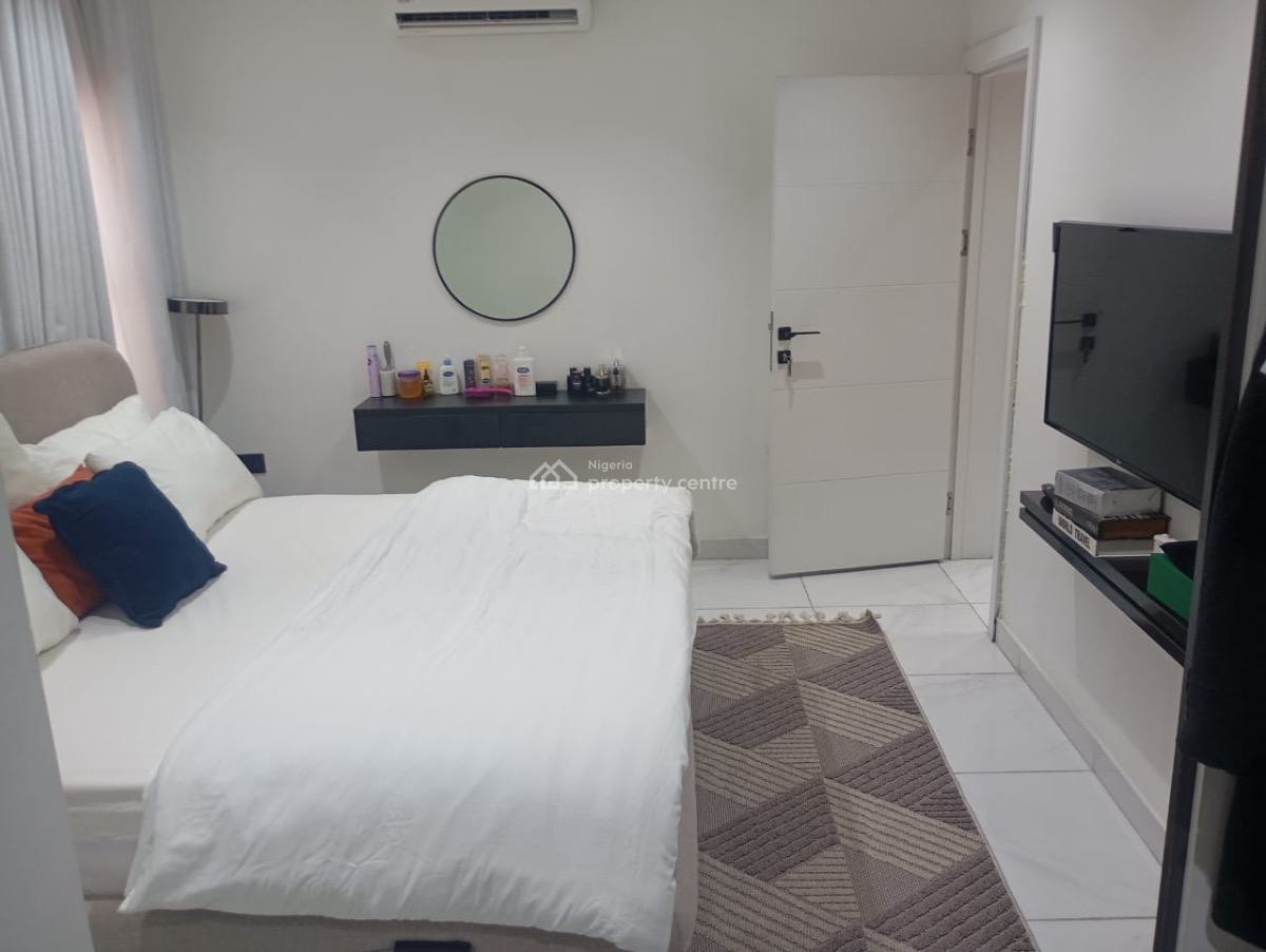 3 Bedrooms Fully Furnished Apartment, Lekki Phase 1, Lekki Phase 1, Lekki, Lagos, Flat / Apartment for Sale