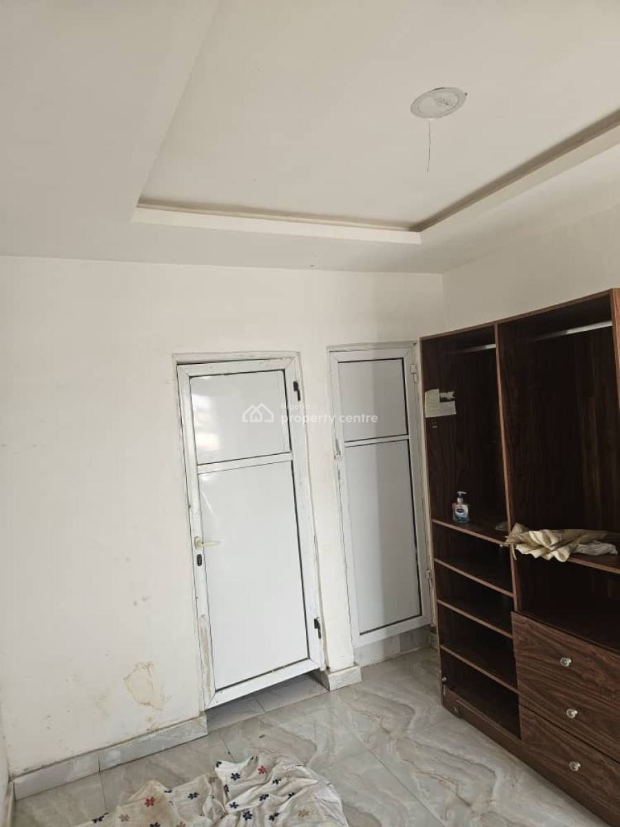Self Contained, Igbeofor, Lekki Phase 2, Lekki, Lagos, Flat / Apartment for Rent