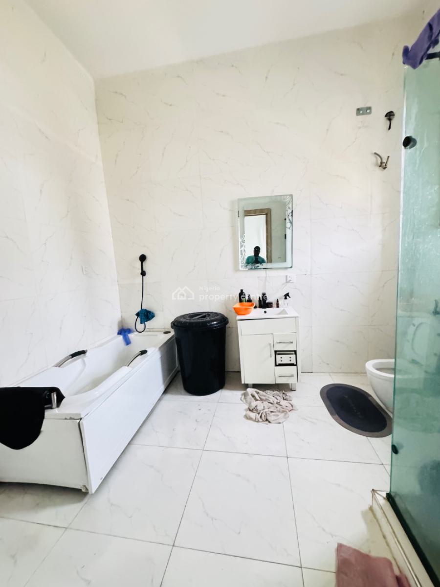 4bedroom Spacious Semi Detached Duplex Available 8.5m, Orchid Road, Lekki, Lagos, Detached Duplex for Rent