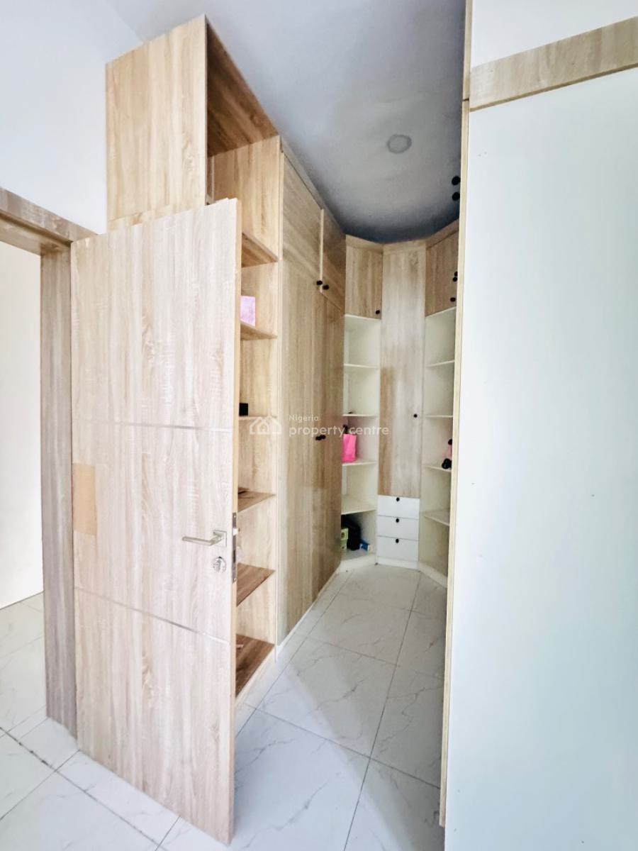 4bedroom Spacious Semi Detached Duplex Available 8.5m, Orchid Road, Lekki, Lagos, Detached Duplex for Rent