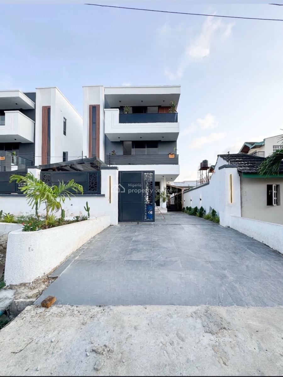 Massive 5 Bedroom Detached Duplex with Bq, Cinema & Pool, Well Built 5 Bedroom Duplex on Two Floors, Lekki Phase 1, Lekki, Lagos, Detached Duplex for Sale