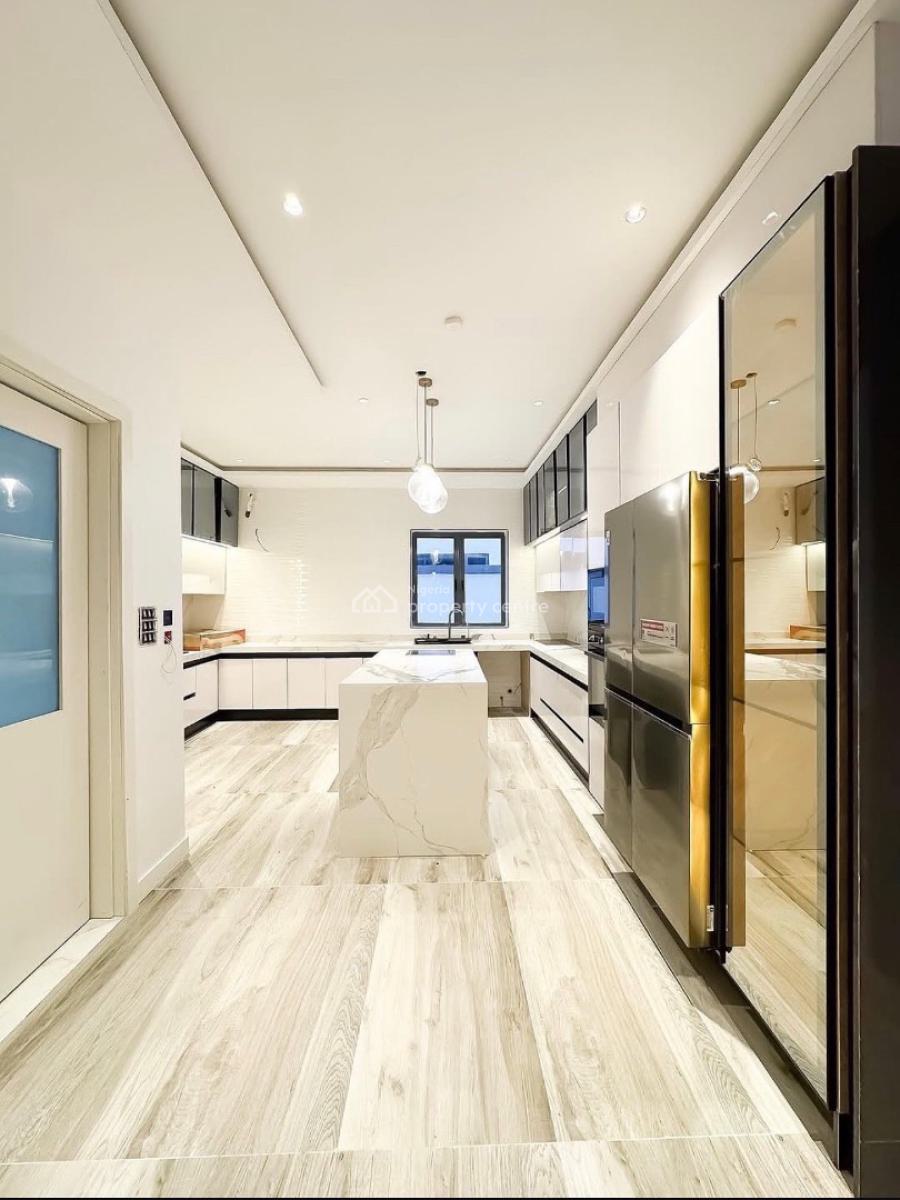 Massive 5 Bedroom Detached Duplex with Bq, Cinema & Pool, Well Built 5 Bedroom Duplex on Two Floors, Lekki Phase 1, Lekki, Lagos, Detached Duplex for Sale