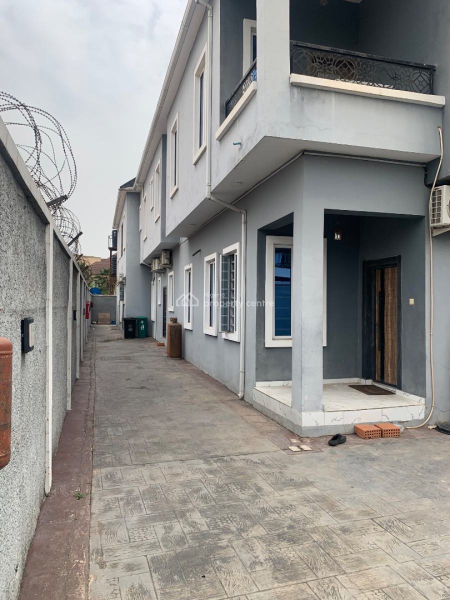 Executive Relatively New 3 Bedroom Terrace Duplex, Gra Phase 2, Magodo, Lagos, Terraced Duplex for Rent