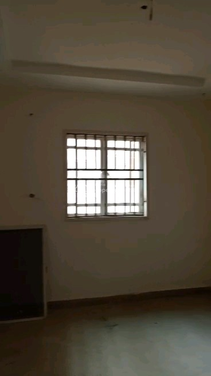 Spacious 3-bedroom Flat, Utako, Abuja, Flat / Apartment for Rent