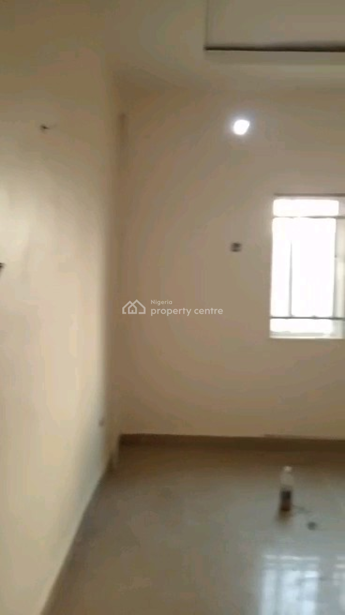 Spacious 3-bedroom Flat, Utako, Abuja, Flat / Apartment for Rent