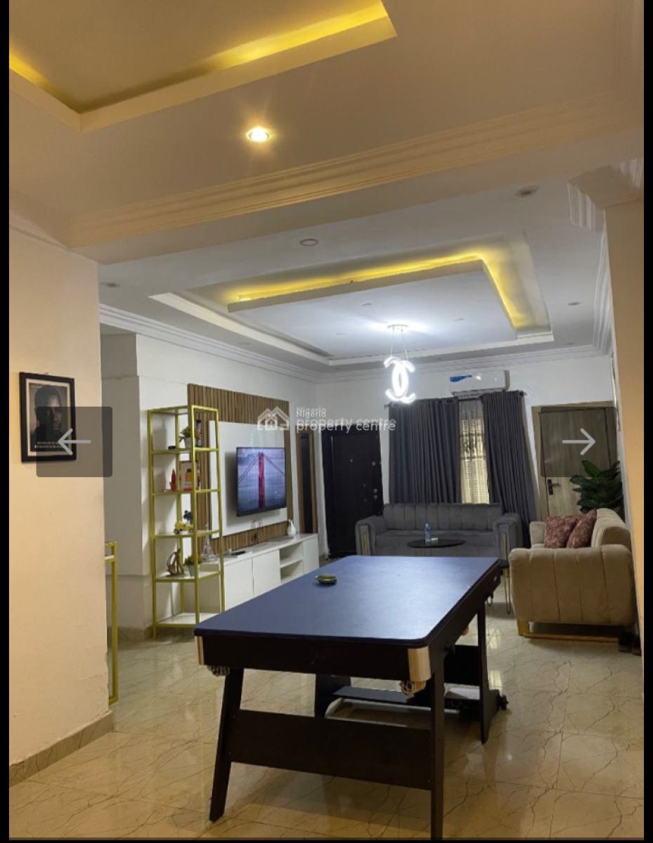 Nice 3 Bedroom Flat, Estate Off Chevron Drive, Lekki Expressway, Lekki, Lagos, Flat / Apartment for Sale