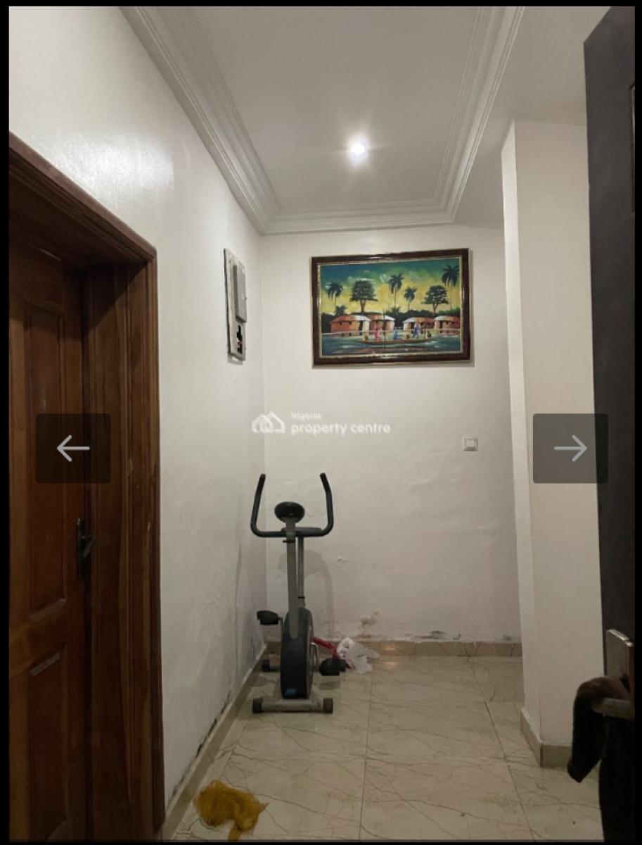 Nice 3 Bedroom Flat, Estate Off Chevron Drive, Lekki Expressway, Lekki, Lagos, Flat / Apartment for Sale
