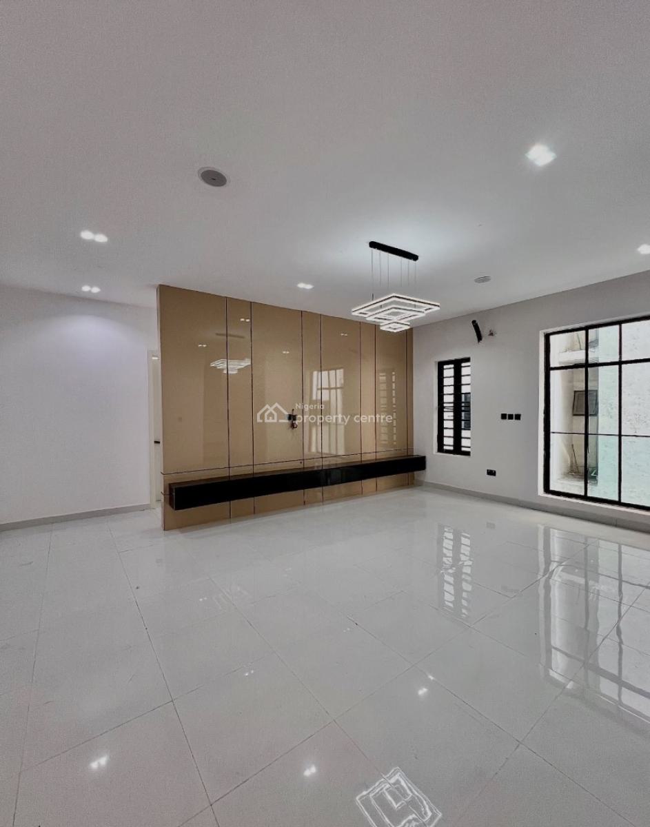 Serviced 2 Bedroom Apartments with En-suite Rooms, 2 Bedroom Apartments for Sale, Ologolo, Lekki, Lagos, Flat / Apartment for Sale