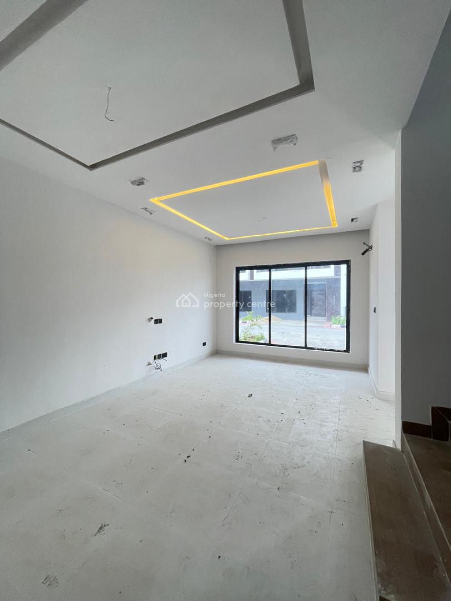 4 Bedroom Luxury Terrace, Lekki Phase 1, Lekki, Lagos, Terraced Duplex for Sale