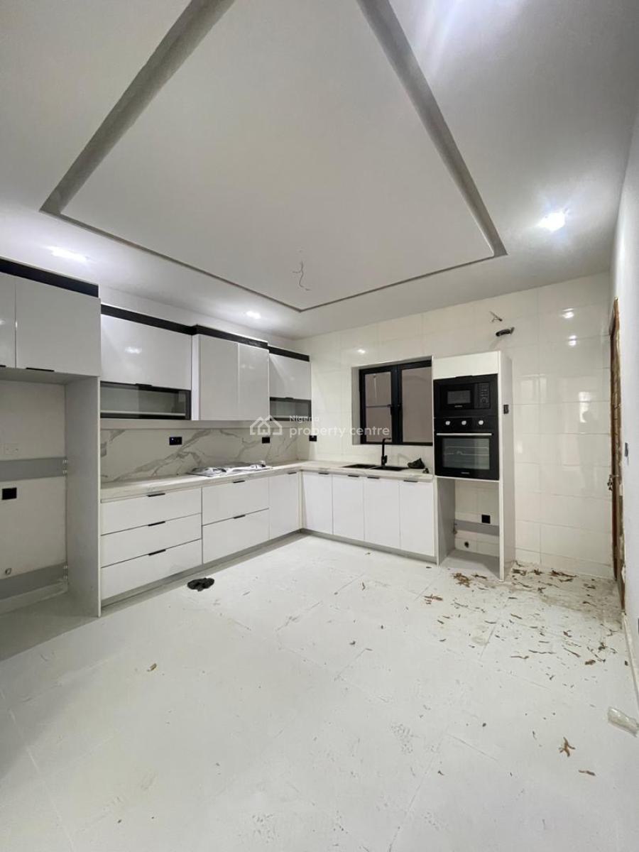 4 Bedroom Luxury Terrace, Lekki Phase 1, Lekki, Lagos, Terraced Duplex for Sale