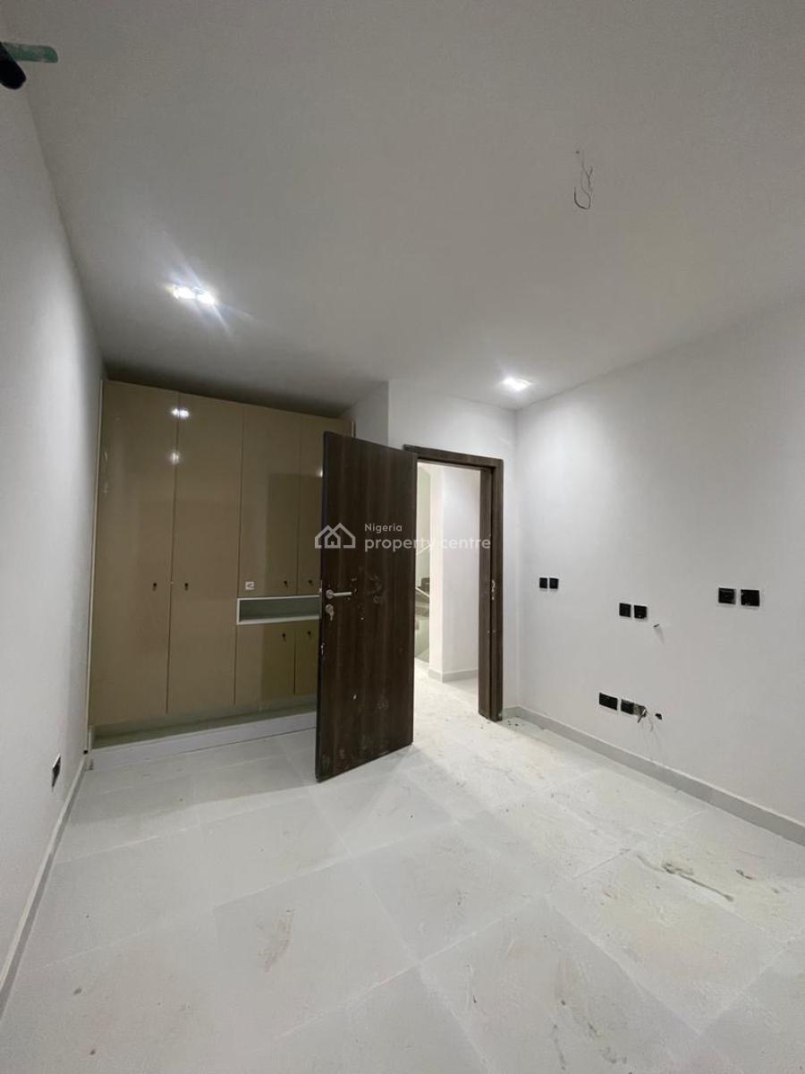 4 Bedroom Luxury Terrace, Lekki Phase 1, Lekki, Lagos, Terraced Duplex for Sale