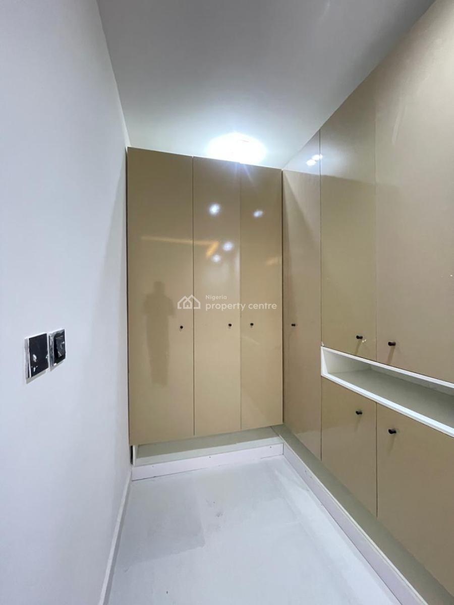 4 Bedroom Luxury Terrace, Lekki Phase 1, Lekki, Lagos, Terraced Duplex for Sale