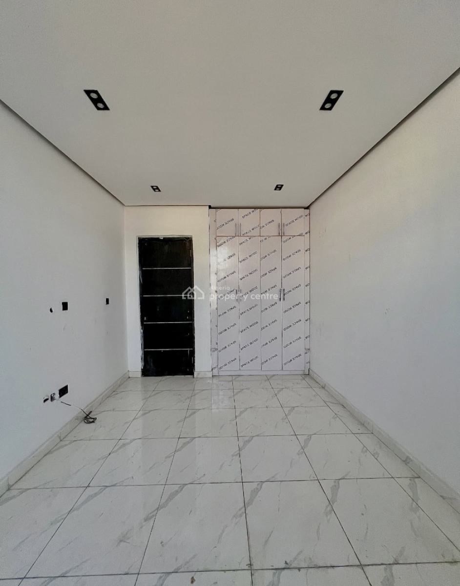 1 Bedroom Serviced Apartments, Ologolo, Lekki, Lagos, Block of Flats for Sale