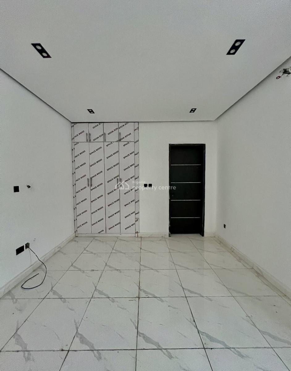 1 Bedroom Serviced Apartments, Ologolo, Lekki, Lagos, Block of Flats for Sale