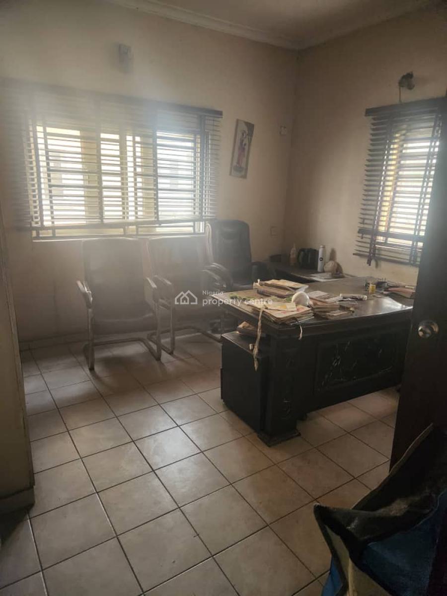 Lovely Built 4 Bedroom Semi Detached Duplex with Bq, Ikeja Gra, Ikeja, Lagos, Semi-detached Duplex for Sale