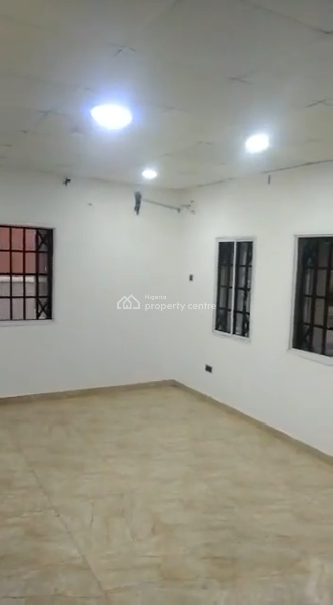 3 Bedroom Flat in a Serene Estate, Fashola Estate, Ibeshe, Ikorodu, Lagos, Flat / Apartment for Sale