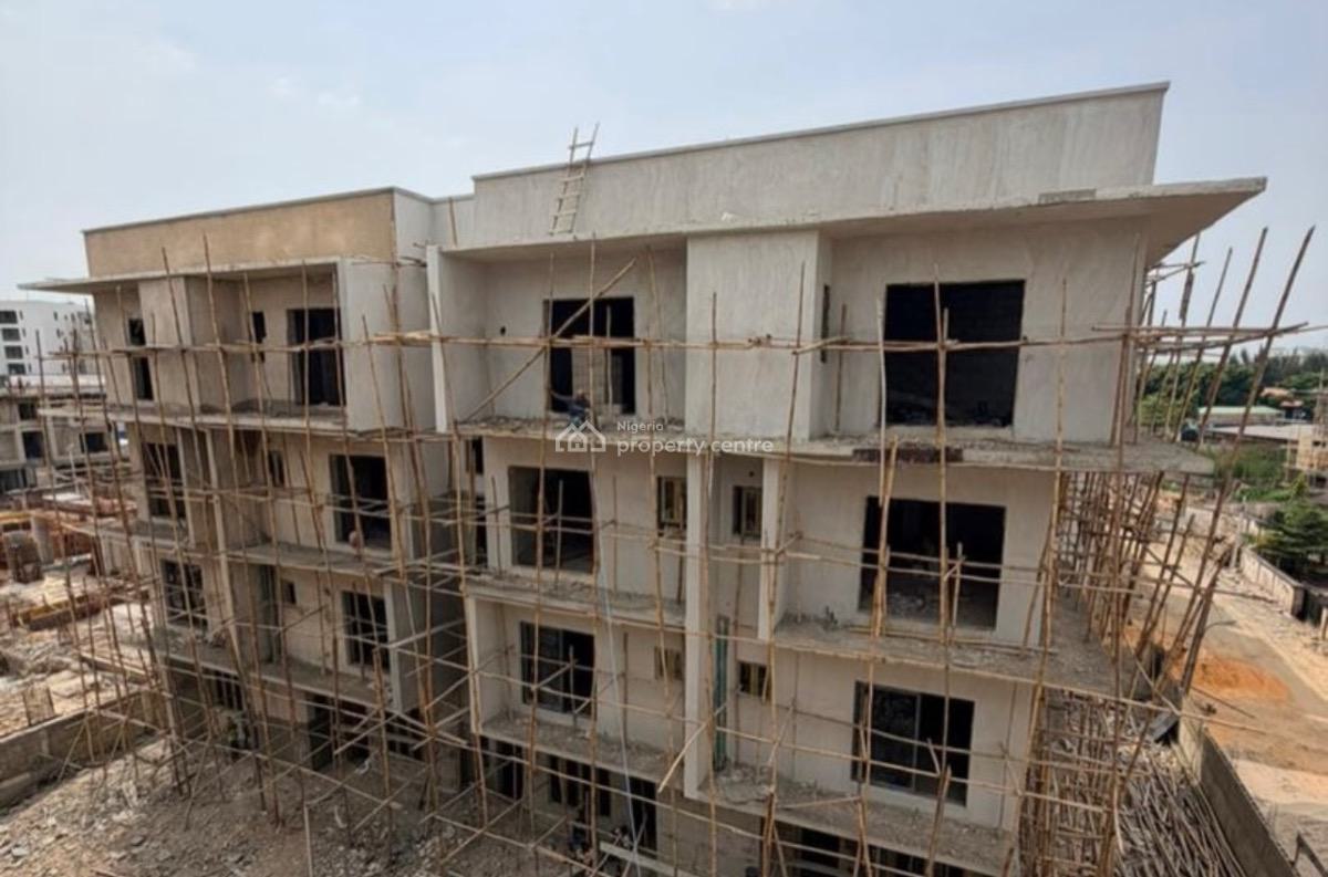 4 Bedroom Terrace + Bq, Lekki Phase 1, Lekki, Lagos, Terraced Duplex for Sale