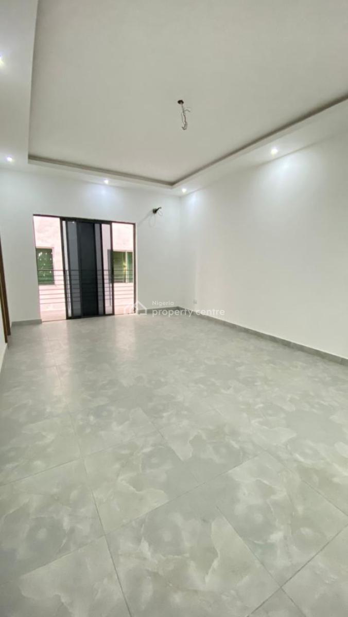 Executive 3 Bedroom with Bq, Lekki Phase 1, Lekki, Lagos, Flat / Apartment for Rent