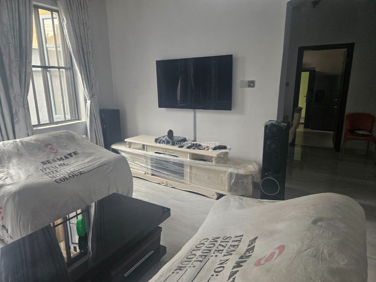 3 Bedroom Fully Furnished Luxury Flat with Bq, Alhaji Olawale Bakare Street, Royal Pine Estate, Ikota, Lekki, Lagos, Flat / Apartment Short Let