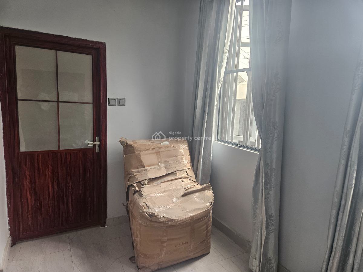 3 Bedroom Fully Furnished Luxury Flat with Bq, Alhaji Olawale Bakare Street, Royal Pine Estate, Ikota, Lekki, Lagos, Flat / Apartment Short Let