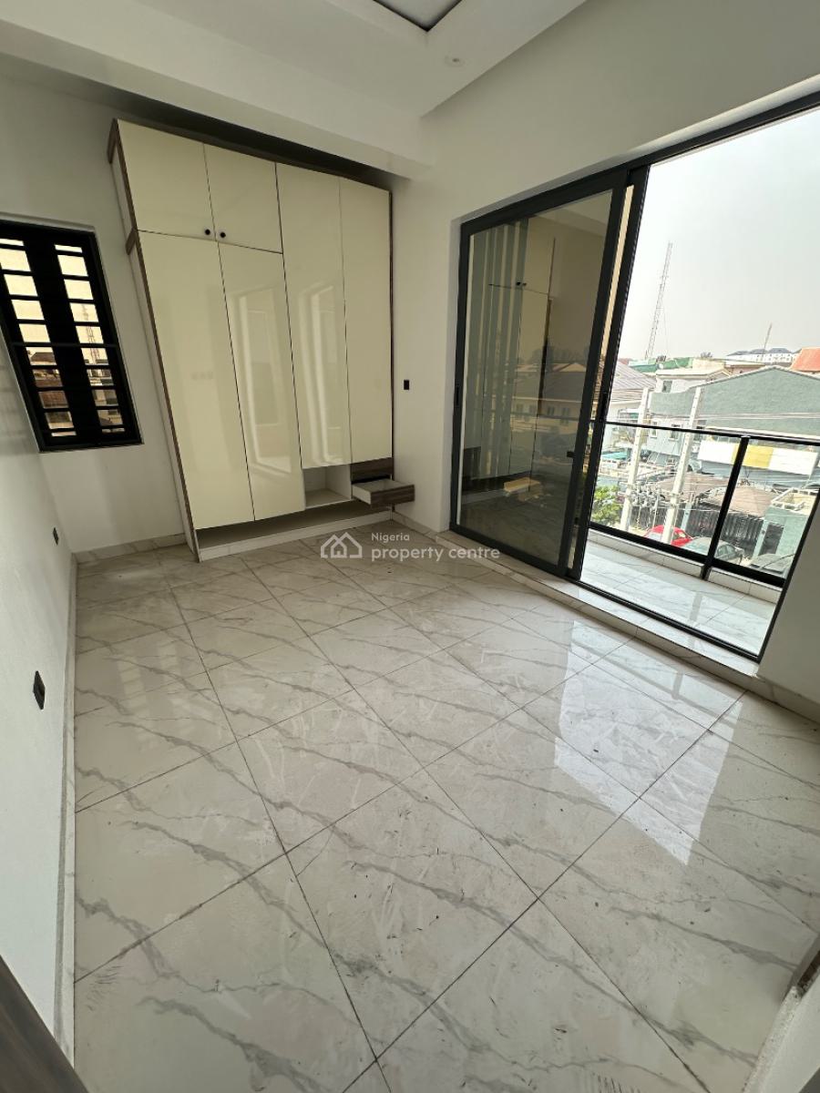 Brand New Fully Automated 3bedroom Flat with Bq, Admiralty Road, Lekki Phase 1, Lekki, Lagos, Flat / Apartment for Sale