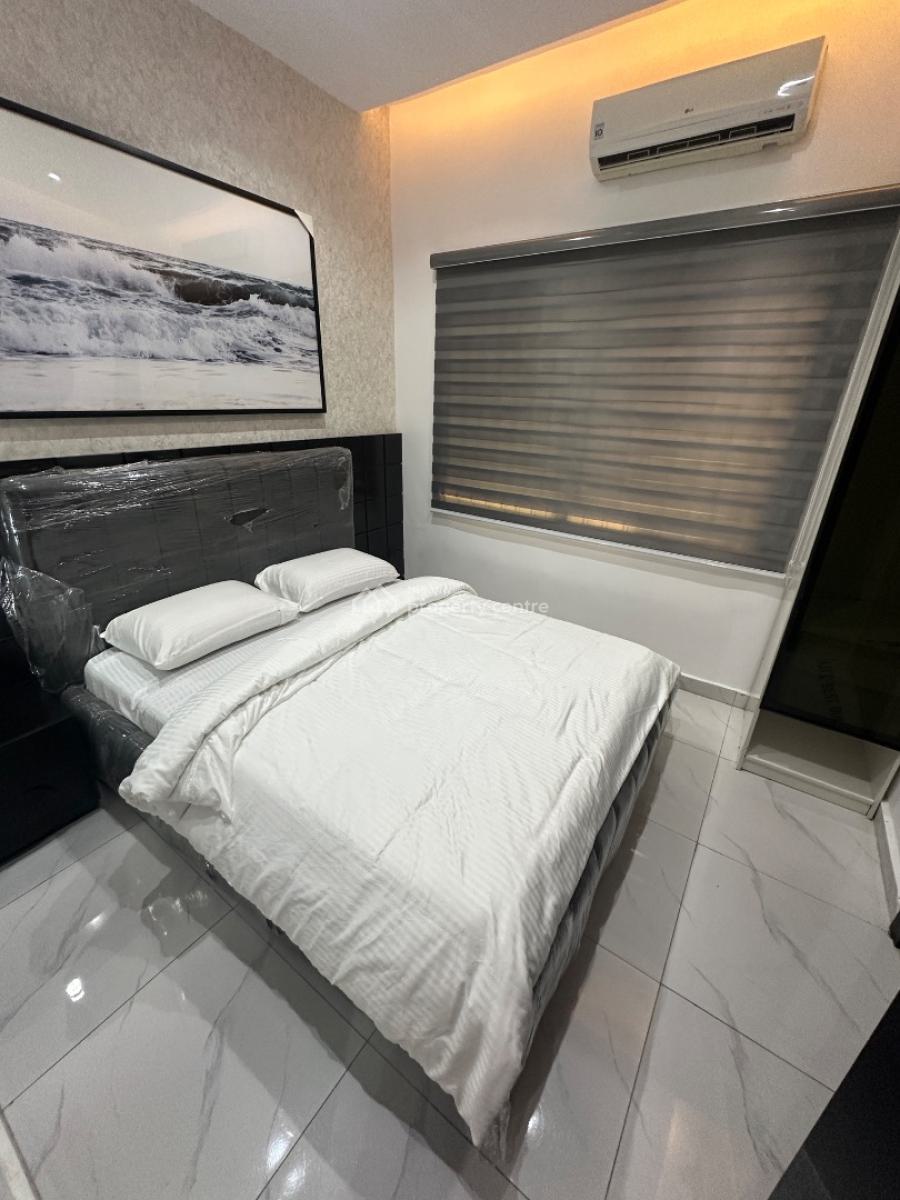Luxurious 2bedroom Flat Now Available, Omorere Johnson, Lekki Phase 1, Lekki, Lagos, Flat / Apartment for Sale