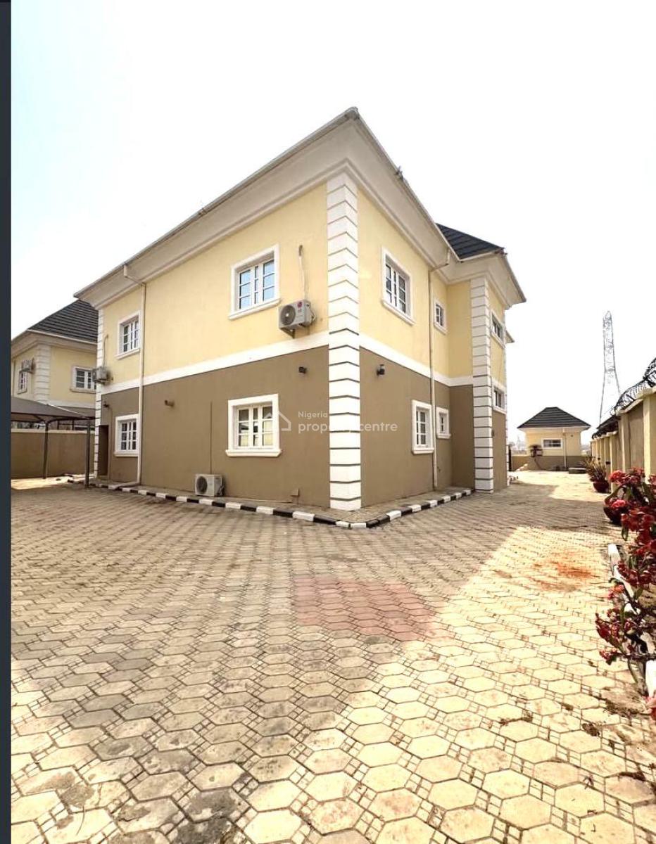6 Bedrooms Semi Detached Duplex, Katampe Extension, Katampe, Abuja, Semi-detached Duplex for Rent