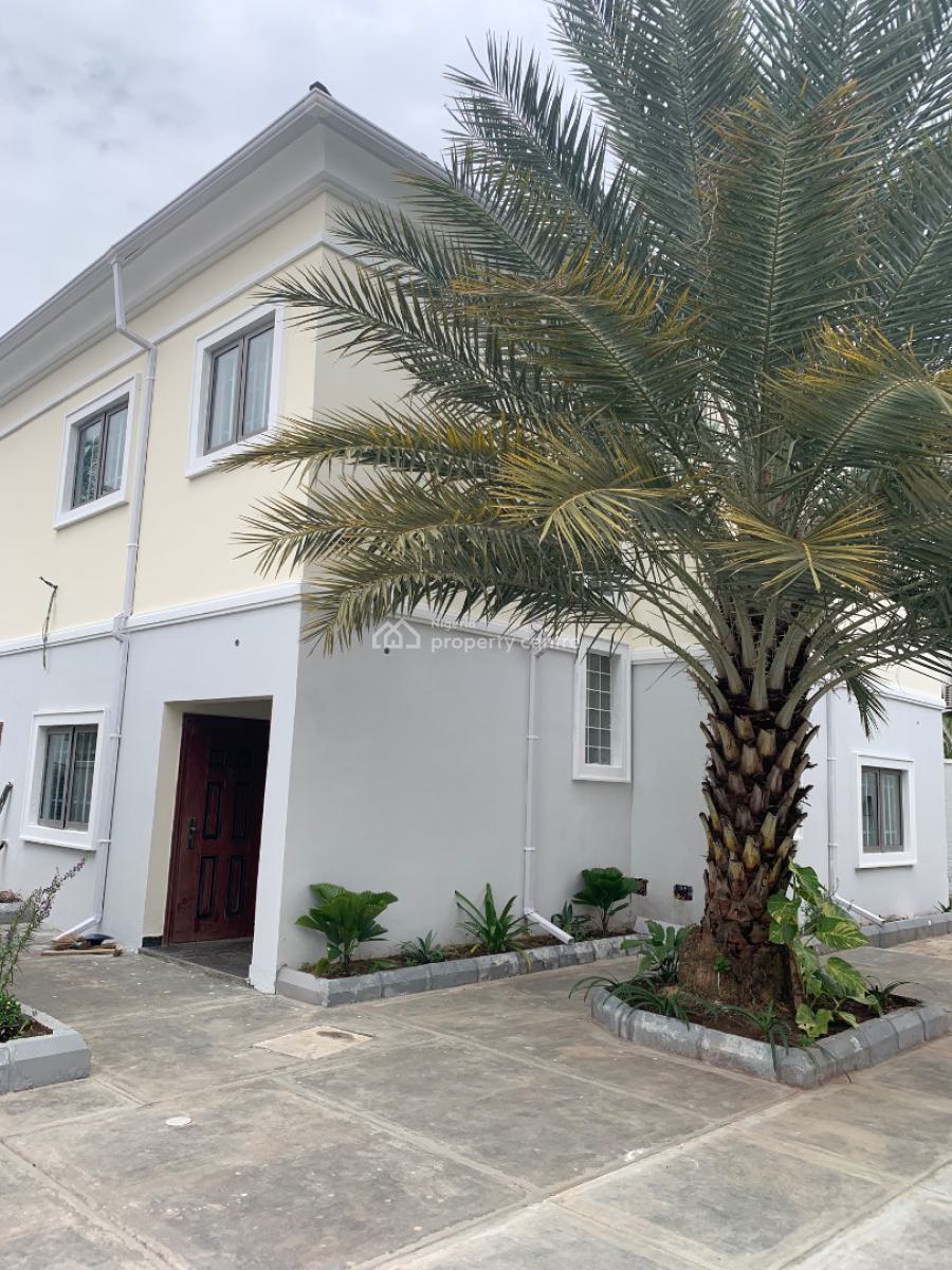 Newly Built 3 Bedroom Flat with a Room Servant Quaters, Off Victoria Arobieke, Lekki Phase 1, Lagos, Lekki Phase 1, Lekki, Lagos, Flat / Apartment for Rent