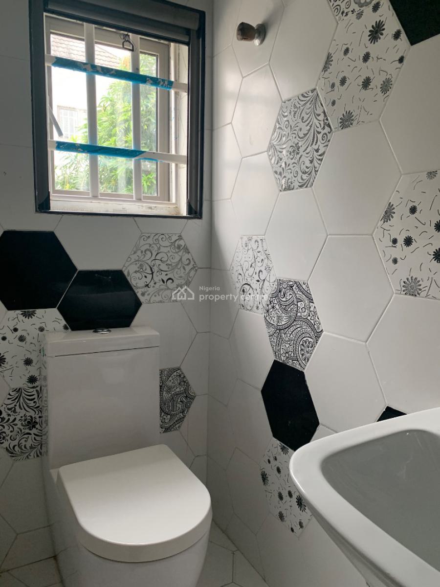 Newly Built 3 Bedroom Flat with a Room Servant Quaters, Off Victoria Arobieke, Lekki Phase 1, Lagos, Lekki Phase 1, Lekki, Lagos, Flat / Apartment for Rent