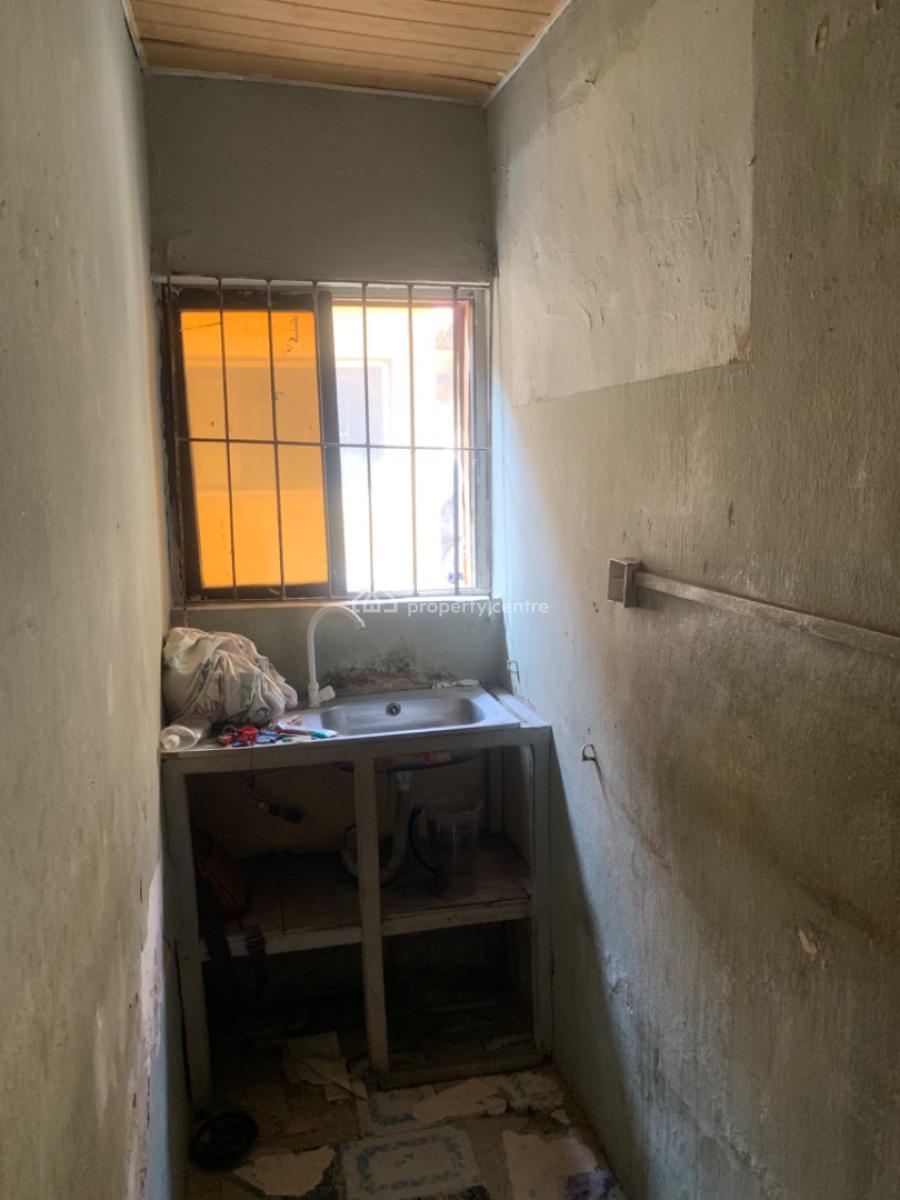 Luxury Newly Renovated Mini Flat, Gra Phase 1, Magodo, Lagos, Mini Flat (room and Parlour) for Rent