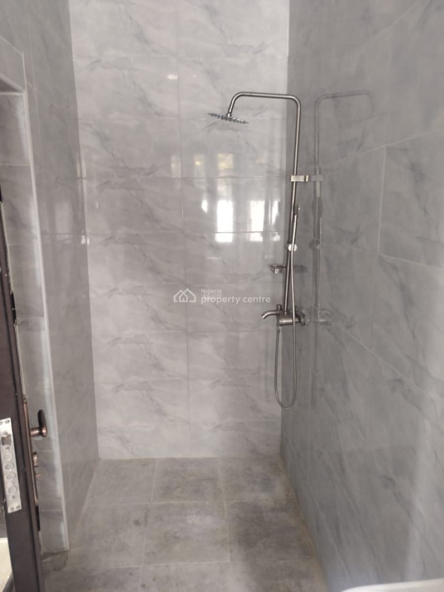 One Boys Quarter, Ikoyi, Lagos, Mini Flat (room and Parlour) for Rent