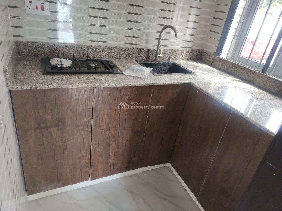One Boys Quarter, Ikoyi, Lagos, Mini Flat (room and Parlour) for Rent