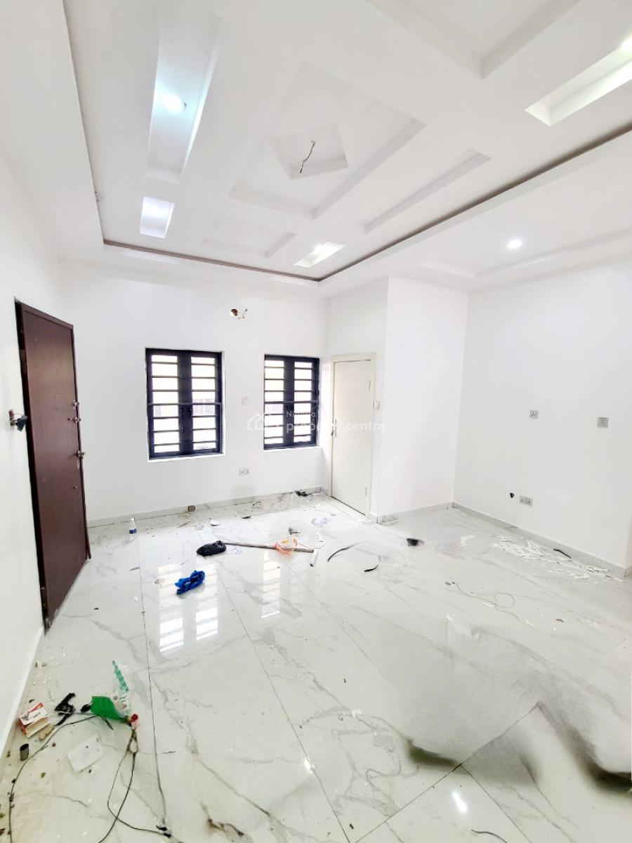 Newly Renovated 2 Bedroom Flat Ground Floor, Orchid Road, Lekki, Lagos, Flat / Apartment for Rent