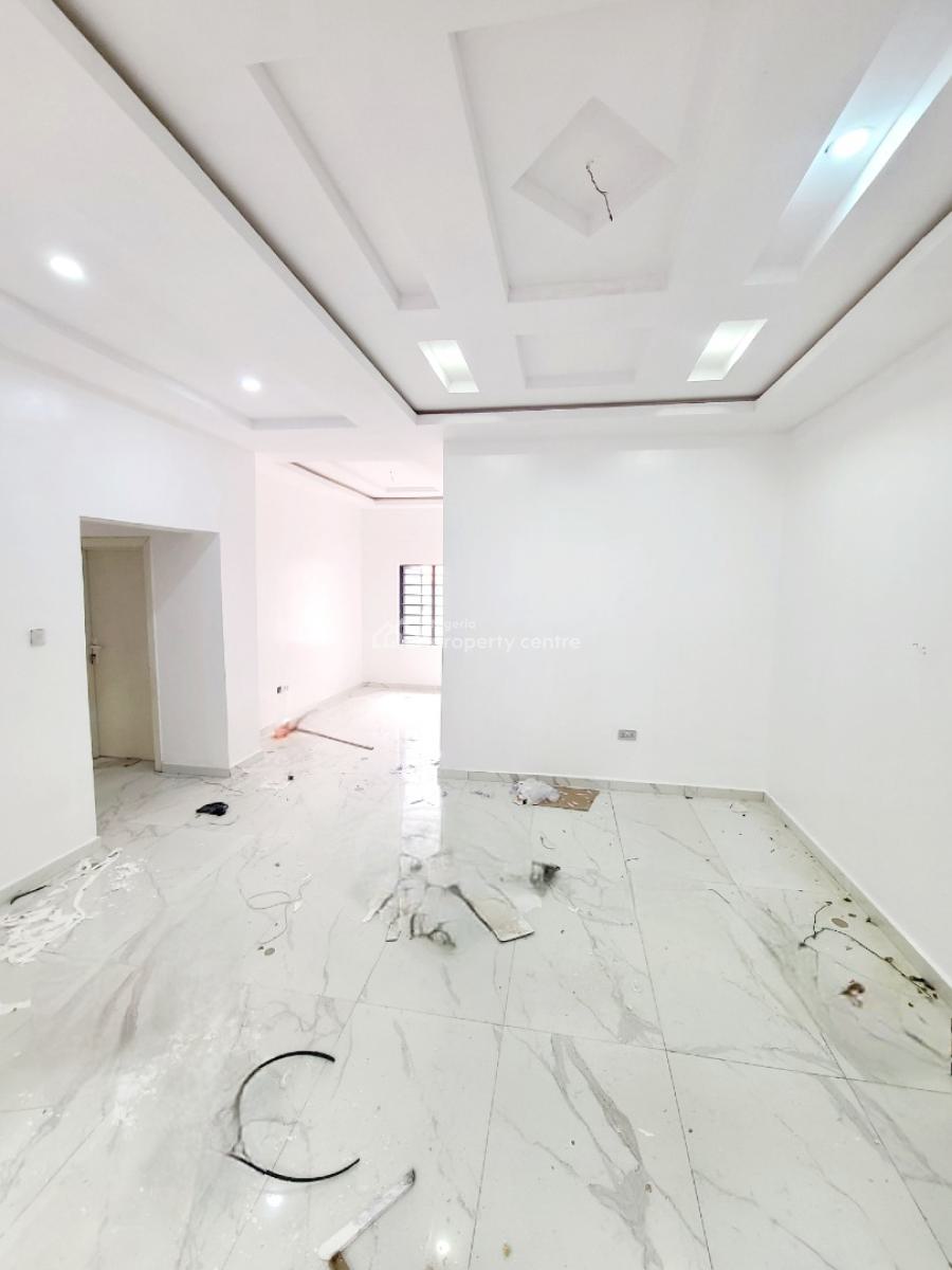 Newly Renovated 2 Bedroom Flat Ground Floor, Orchid Road, Lekki, Lagos, Flat / Apartment for Rent